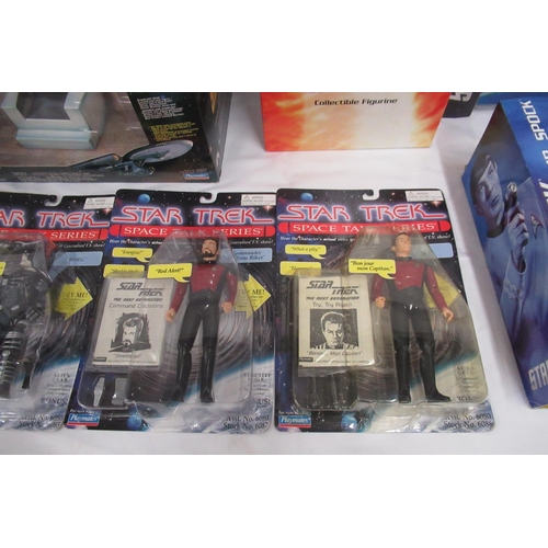 350 - Star Trek - Playmates Classic Star Trek Classic Collector Figure Set Limited Edition No. 010193, box... 