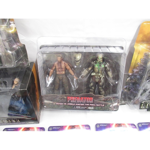 355 - Collection of assorted Sci-Fi related figures by Sota Toys, NECA, Funko, etc. inc. Predator, Riddick... 