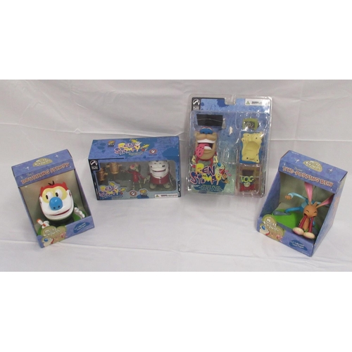 366 - Ren and Stimpy - 2 Palisades cased figurine sets, boxes/cases appear in good condition still sealed,... 