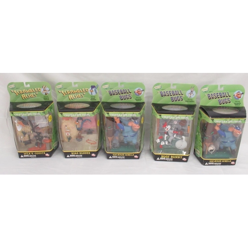 370 - DC Direct Looney Tunes Golden Collection Series 2 boxed figures to include 'Scramble Aches' starring... 