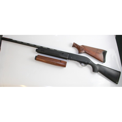 570 - Hatsan 12bore Self Loading Shotgun. Synthetic Stock and Forend. Barrel length 27ins, Length of pull ... 