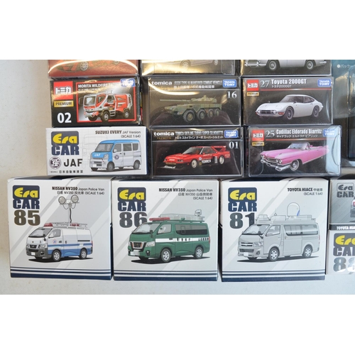 289 - Twenty two boxed Japanese imported small scale diecast models to include 5x Premium series vehicles ... 