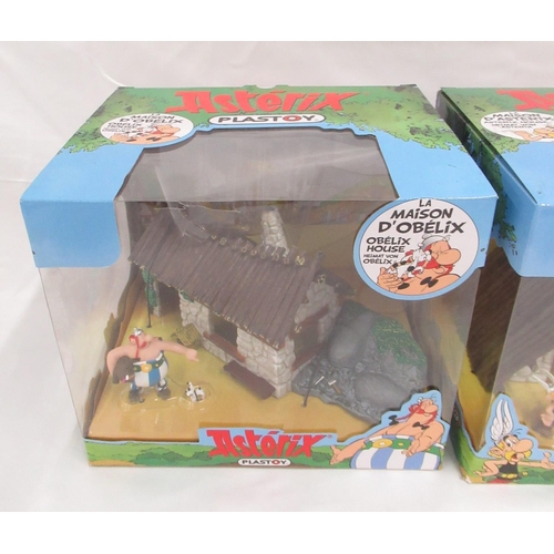 396 - Asterix and Obelix - Plastoy La Maison D'Obelix batch no. 12/2014  & La Maison D'Asterix batch no.12... 