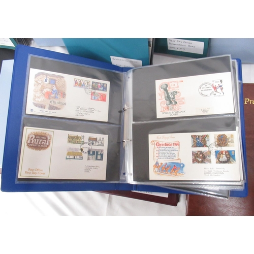 465 - Large collection of Royal Mail First Day Covers Presentation Packs staring from a 1966 to 2009 (the ... 