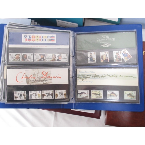 465 - Large collection of Royal Mail First Day Covers Presentation Packs staring from a 1966 to 2009 (the ... 