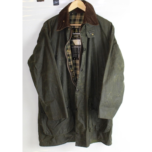 612 - Barbour Border wax jacket in olive green, cotton tartan lining, sizing C40/102cm, unisex