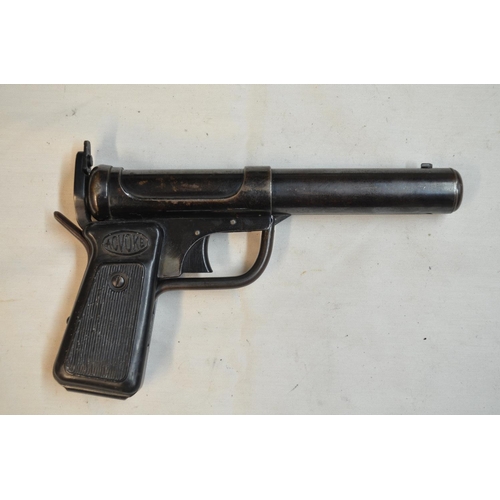 629 - Very rare Acvoke (Accles & Shelvoke Ltd Birmingham) .177 air pistol (circa 1947) in full working ord... 