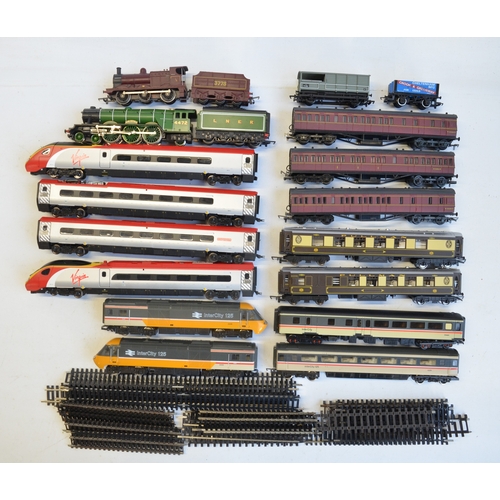 129 - Collection of unboxed OO gauge railway models to include Hornby Virgin HST with power and dummy cars... 