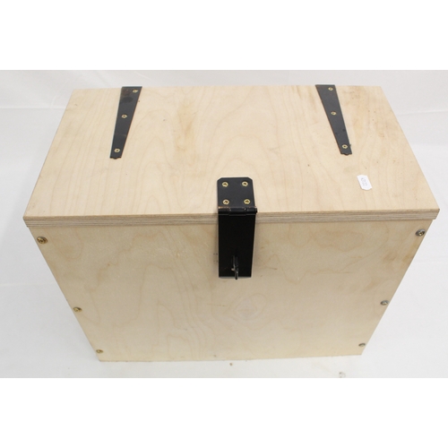 517D - Police compliant black powder storage box cont. 1KG of Wano black powder and a large number of fille... 