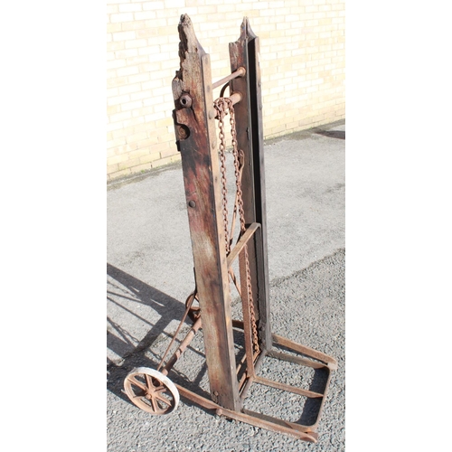 1209 - C20th sack elevator sack barrow, A/F, lacking handle to ratchet, L146cm W49cm, rack 33cm, wheel diam... 