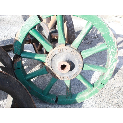 1221 - 'H.H.Lull Gds. Pellon Halifax 2-12' 2 wheel bale cart, set of coopered wheels on axle with frame Nor... 