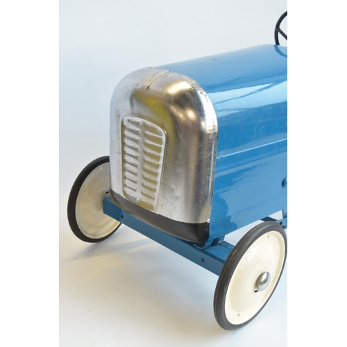 214 - Full sized child's pedal car, metal plate with working steering and pedal function, no makers marks.... 