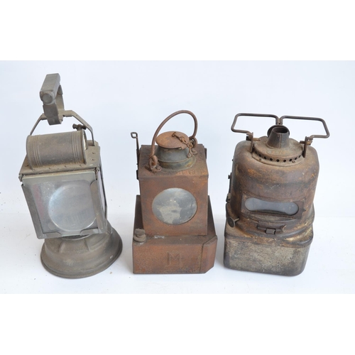 278 - Collection of vintage railway lamps to include LNER and French SNCF lamps, a car horn in working ord... 