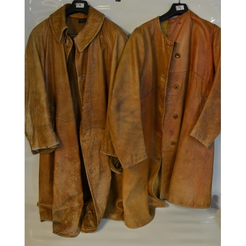 126 - Pair of early C20th leather motoring/aviators jackets, no sizes indicated to include a gentlemen's e... 