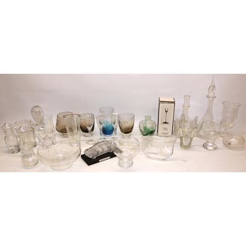 263 - Collection of glassware, predominantly Dartington, incl. a 'Sharon' decanter, mallet decanter, oil b... 