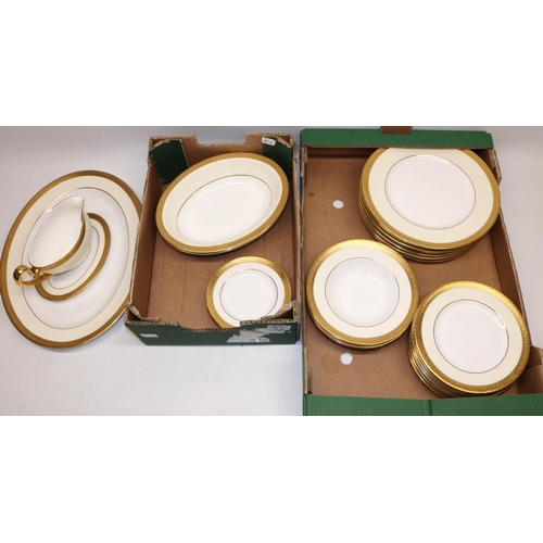 289 - Collection of Minton Buckingham white and gold dinnerware, incl. ten dinner plates, four soup bowls,... 