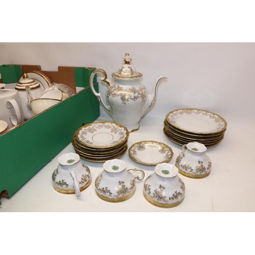 290 - Collection of white and gold teaware, incl. Weimar Porzellan (qty)