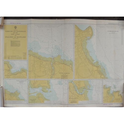 183 - Collection of vintage Admiralty charts to include 5116 Dover Strait C1932 (66.5x71cm), 1612 Harbours... 