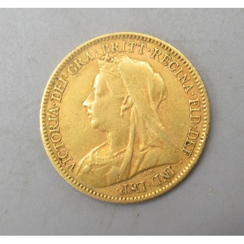 556 - Victorian half sovereign, 1901, 4.01g