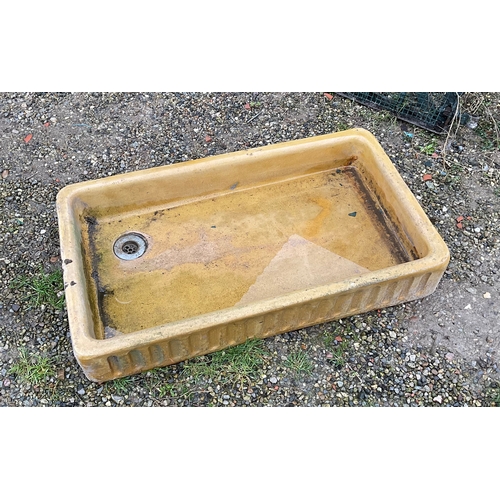 1283 - A Stone glazed scullery sink 93cm x 53cm x 15cm high