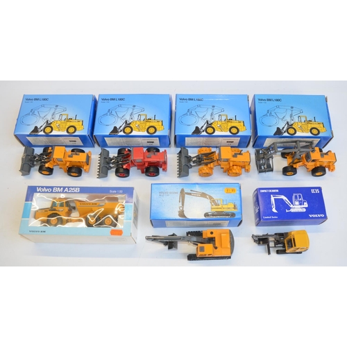 417 - Collection of diecast Volvo plant models to include 4x 1/50 scale BM L180C with various configuratio... 