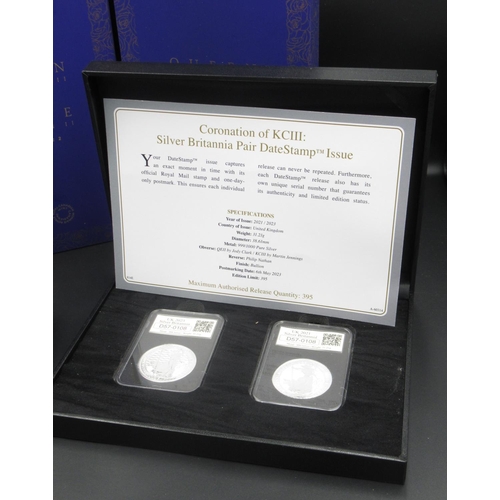 194 - Two Royal Canadian Mint Queen Elizabeth II 1952-2022 fine silver three-coin sets, both cased in slip... 