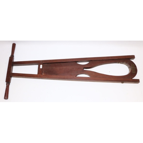 143 - Large folding wooden boot pull, L87.5cm