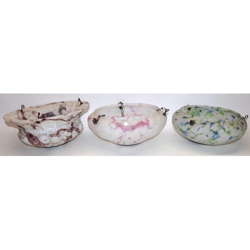 159 - Three Art Deco marbled glass ceiling light bowls, with chains and ceiling roses, max. D40.5cm (3)