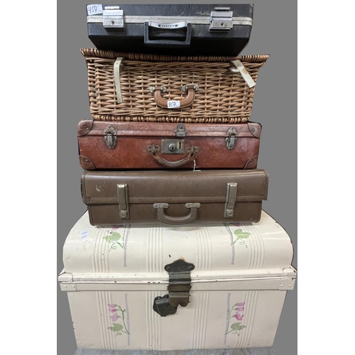 454 - Wicker picnic basket, painted metal trunk, two suitcases and a briefcase, max. L79cm (5)