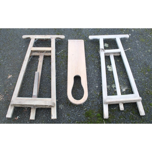 1298 - Two vintage wooden easels and a large wooden boot puller