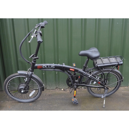 1319 - E Plus electro assisted folding city bike, no charger