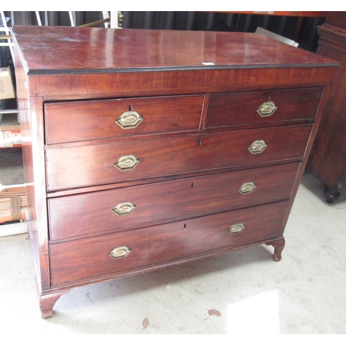 565 - Victorian mahogany chest of two short and three long drawers, on bracket feet, W118 D53cm H105cm