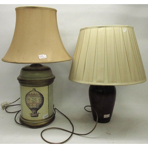 133 - Two large table lamps, comprising a tole style lamp and a ceramic lamp, max. H47cm incl. fitting, wi... 