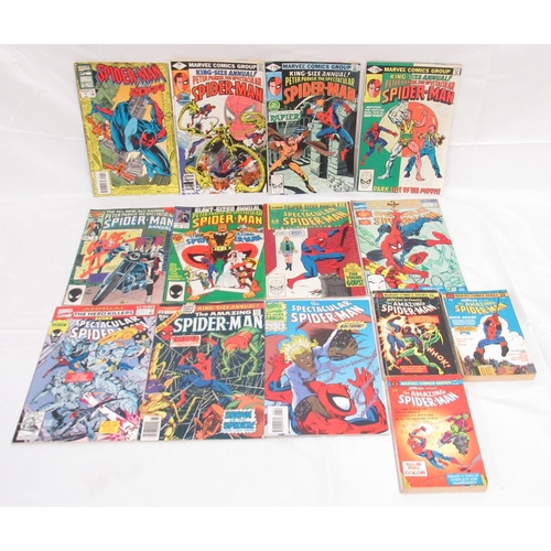 308 - Marvels Spiderman - large mixed collection of Spiderman comics to include: Web of Spider-Man (1985-1... 