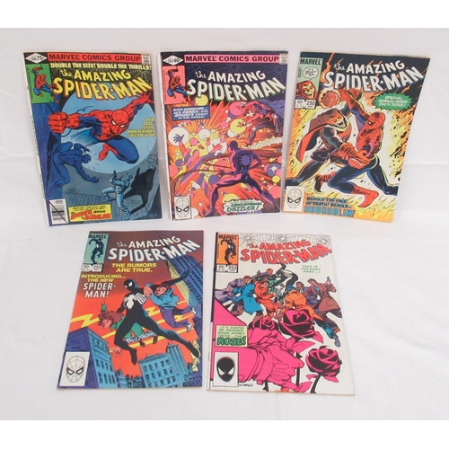 309 - Marvels Spiderman Universe - large mixed collection of Spiderman and Spiderman Universe comics to in... 