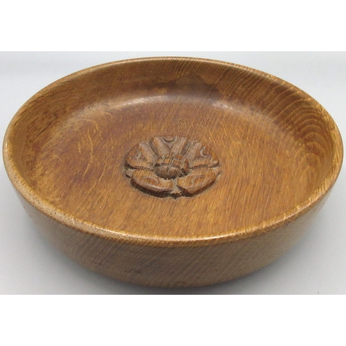 1383 - Yorkshire Oak - an oak circular fruit bowl, relief carved to centre with a Yorkshire Rose, D22cm