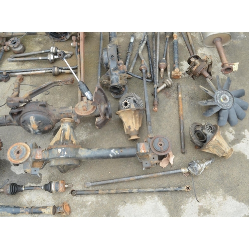 254 - Collection of used mostly Land Rover car parts