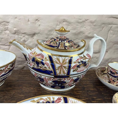 1169 - 19th century English porcelain Imari pattern tea service, decorated in typical enamels with gilt det... 