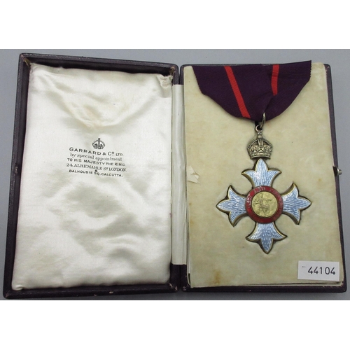 1392 - George V C.B.E with Military ribbon, in fitted Garrards case, to Commander (acting Captain) Edward L... 