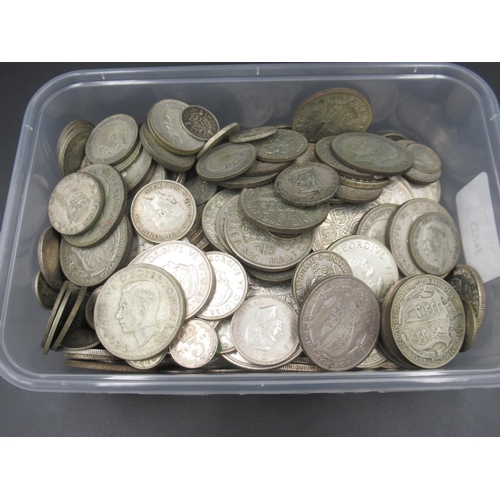 696 - Collection of assorted Post 1920/Pre-1947 GB silver content coins to include Crowns, Half-Crowns, Sh... 