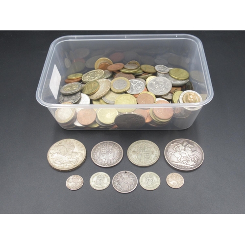 765 - Assorted collection of GB and international coins to include Euros, Cents, Rands, etc.  and 9 Pre-19... 