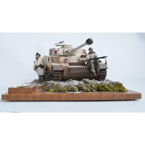 3 - Competently built 1/16 scale Trumpeter German Army WWII Panzer IV Ausf.G plastic model kit with deta... 