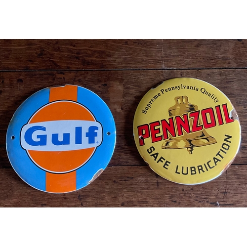 87B - Two enamel button-type advertising signs. Gulf and Pennzoil. (2).