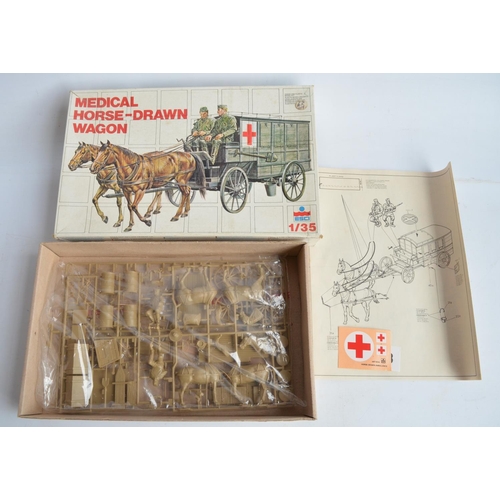 13 - Collection of 11 unstarted 1/35 scale WWII German armour and crew plastic model kits/sets to include... 