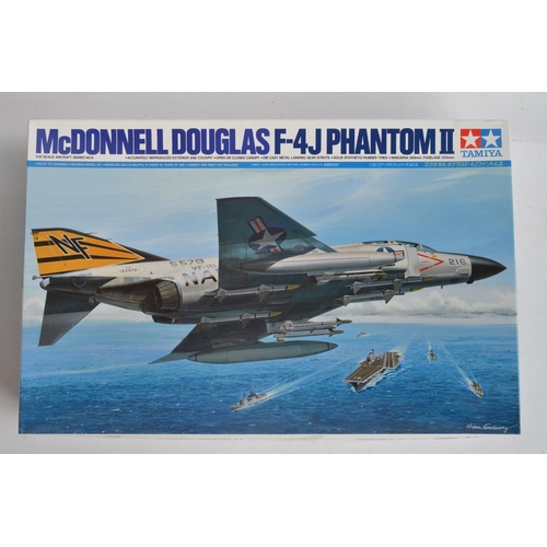 35 - Complete and unstarted Tamiya 1/32 scale McDonnell Douglas F-4J Phantom II plastic model kit (60306 ... 