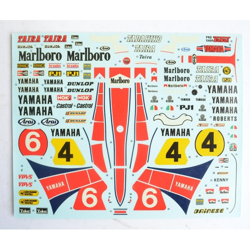 60 - Two unbuilt 1/12 scale Yamaha YZR500 motorcycle plastic model kits with included driver figures from... 