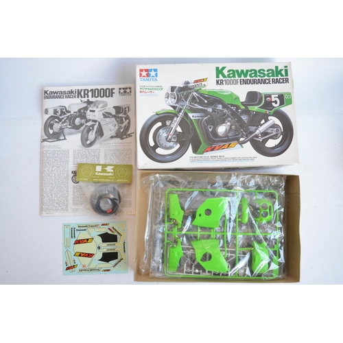 66 - Four unbuilt 1/12 scale plastic model motorcycle kits from Tamiya to include 14012 Kawasaki KR1000F ... 