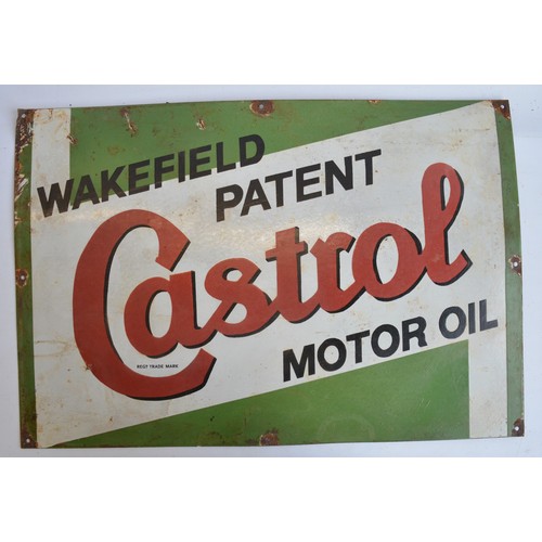 81 - Enamel steel plate advertising sign for Wakefield Patent Castrol Motor Oil, 75x51cm