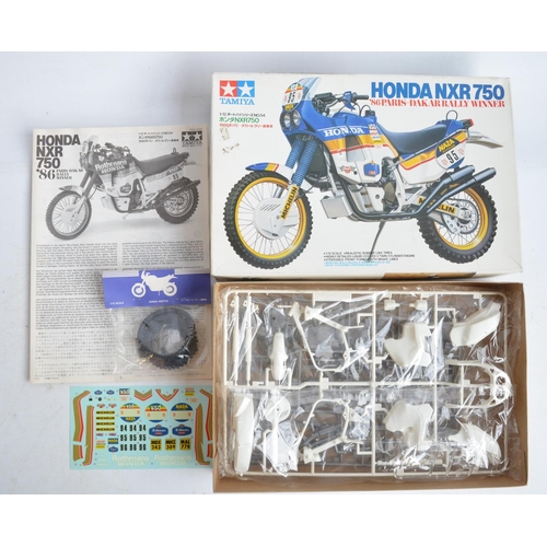 71 - Two 1/12 scale plastic model motorcycle kits from Tamiya to include 14054 Honda NXR750b'86 Paris Dak... 