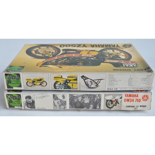 90 - Two unbuilt 1/9 scale Yamaha motorbike model kits from Protar (plastic with metal parts and frames) ... 